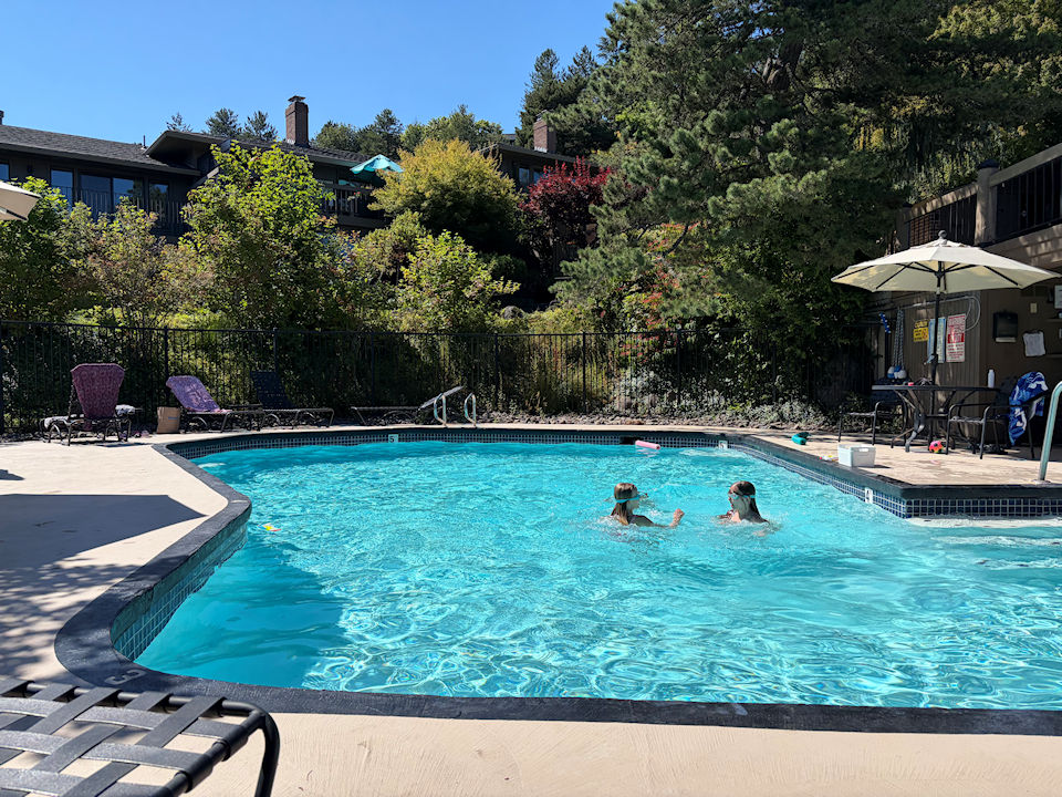 pool